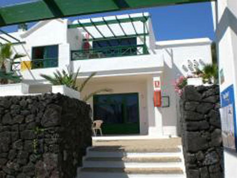 Apartamentos Las Acacias Puerto del Carmen  Exteriör bild
